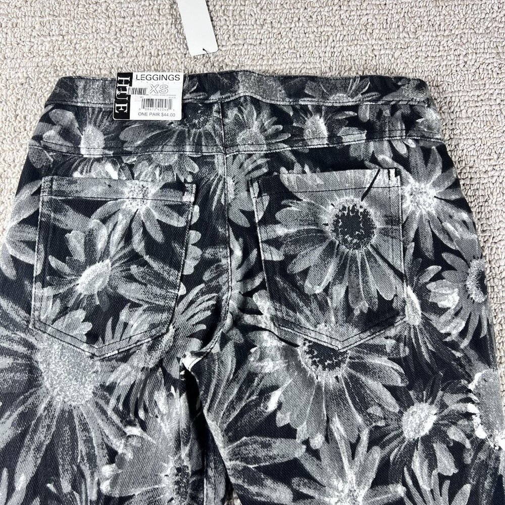 Hue Skimmer Floral Denim Leggings Pants Black White Women’s Size XS - Picture 7 of 7